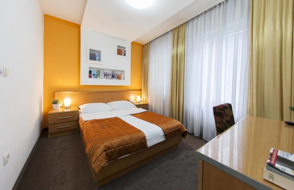 Hotel Boutique 36 Sarajevo Luaran gambar